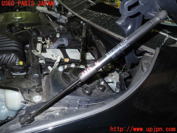 5UPJ-23541068]BMW 218d グランツアラー (F46)(2E20)ボンネットダンパー 中古_m0002.jpg