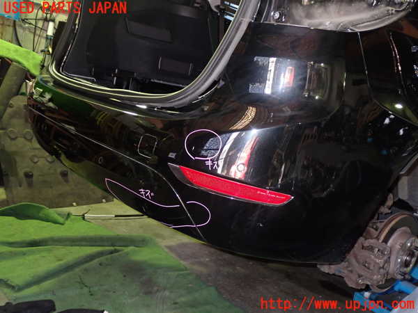 5UPJ-23541610]BMW 218d グランツアラー (F46)(2E20)リアバンパー 中古_m0003.jpg