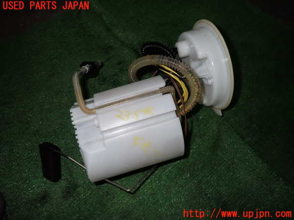 1UPJ-23542510]BMW 218d グランツアラー (F46)(2E20)燃料ポンプ 中古_m0001.jpg