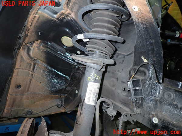 5UPJ-23545015]BMW 218d グランツアラー (F46)(2E20)右フロントストラット 中古_m0001.jpg