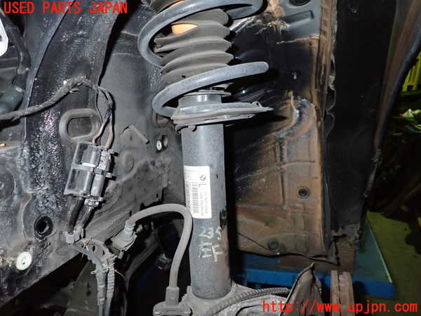 1UPJ-23545025]BMW 218d グランツアラー (F46)(2E20)左フロントストラット 中古_m0001.jpg