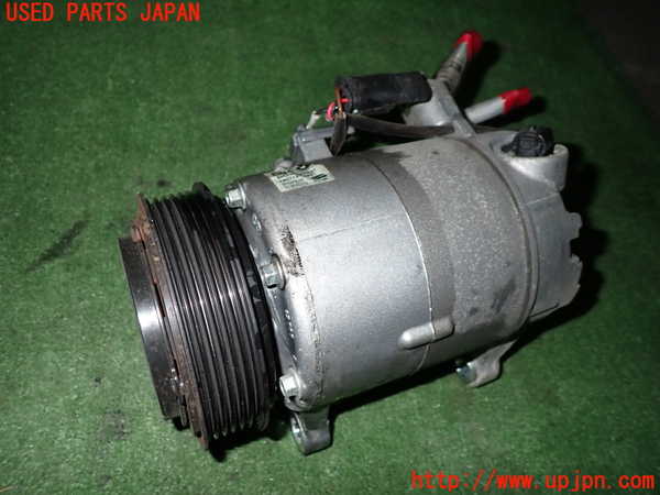 5UPJ-23546025]BMW 218d グランツアラー (F46)(2E20)エアコンコンプレッサー 中古_m0001.jpg