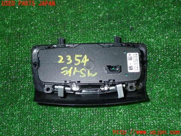 1UPJ-23546285]BMW 218d グランツアラー (F46)(2E20)ライトスイッチ 中古_m0003.jpg
