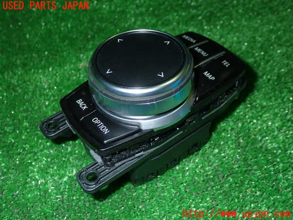 5UPJ-23546306]BMW 218d グランツアラー (F46)(2E20)スイッチ1（メニュー） 中古_m0001.jpg
