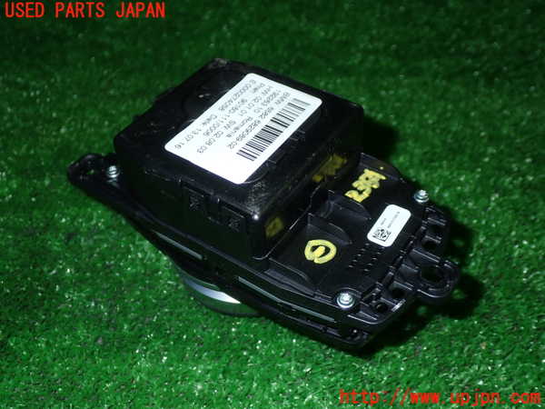 5UPJ-23546306]BMW 218d グランツアラー (F46)(2E20)スイッチ1（メニュー） 中古_m0003.jpg