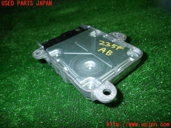 5UPJ-23546145]BMW 218d グランツアラー (F46)(2E20)エアバッグコンピューター 中古_m0003.jpg