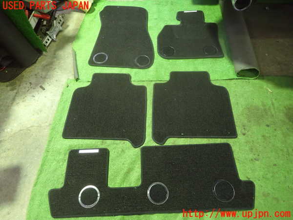 5UPJ-23547800]BMW 218d グランツアラー (F46)(2E20)フロアマット 中古_m0005.jpg