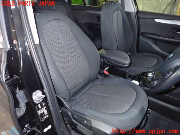 1UPJ-23547035]BMW 218d グランツアラー (F46)(2E20)運転席シート 中古_m0001.jpg