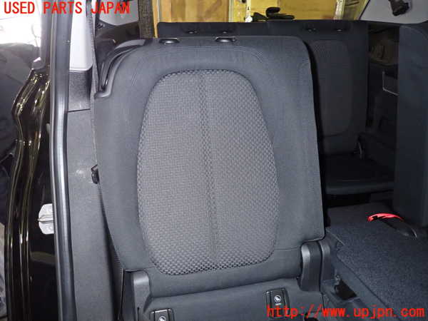 1UPJ-23547145]BMW 218d グランツアラー (F46)(2E20)右2列目シート 中古_m0002.jpg