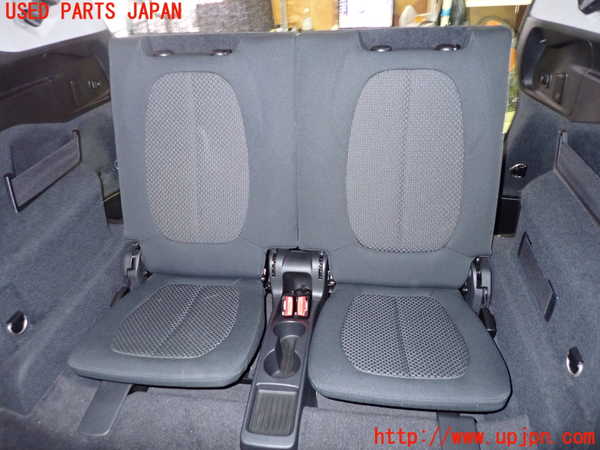5UPJ-23547210]BMW 218d グランツアラー (F46)(2E20)3列目シート 中古_m0001.jpg