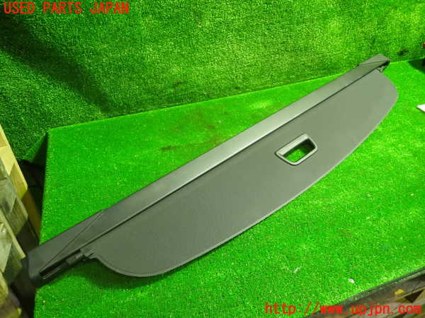 5UPJ-23547761]BMW 218d グランツアラー (F46)(2E20)トノカバー1 中古_m0001.jpg