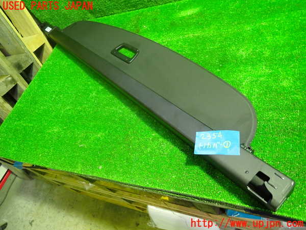 5UPJ-23547761]BMW 218d グランツアラー (F46)(2E20)トノカバー1 中古_m0004.jpg