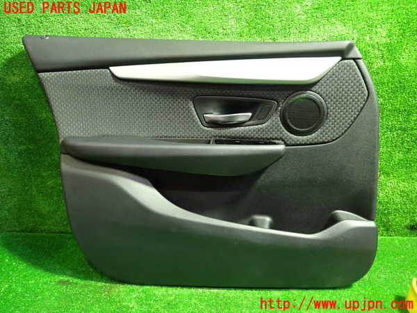 5UPJ-23541264]BMW 218d グランツアラー (F46)(2E20)左前ドア内張り 中古_m0001.jpg