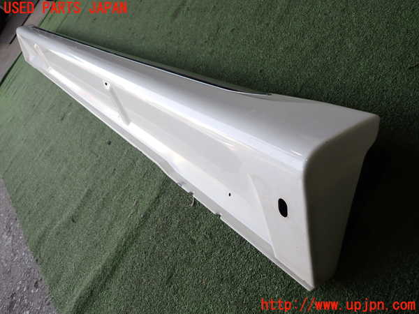 2UPJ-23551392]アウトランダーPHEV(GG3W)左サイドステップ 中古_m0003.jpg