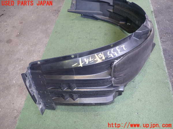 2UPJ-23551090]アウトランダーPHEV(GG3W)右前フェンダーライナー 中古_m0002.jpg