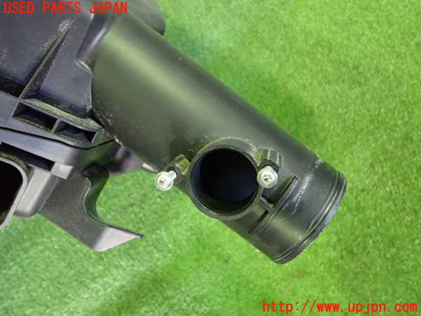 2UPJ-23552560]アウトランダーPHEV(GG3W)エアクリーナーボックス 中古_m0002.jpg