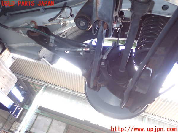 2UPJ-23554300]アウトランダーPHEV(GG3W)右リアナックルハブ 中古_m0002.jpg