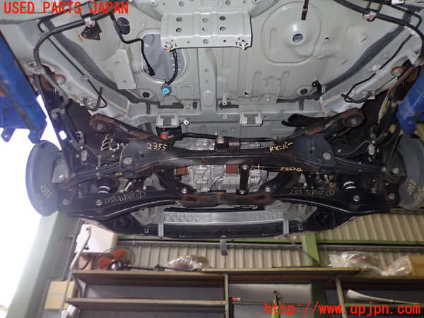 2UPJ-23555295]アウトランダーPHEV(GG3W)リアメンバー 中古_m0001.jpg