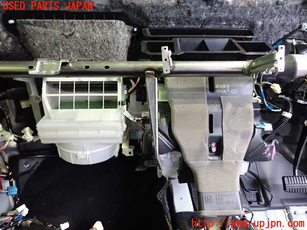2UPJ-23556081]アウトランダーPHEV(GG3W)エバポレーター1 中古_m0001.jpg