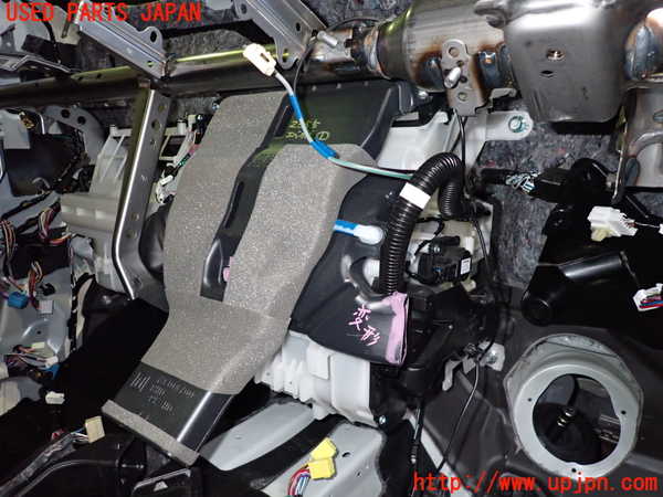 2UPJ-23556081]アウトランダーPHEV(GG3W)エバポレーター1 中古_m0003.jpg