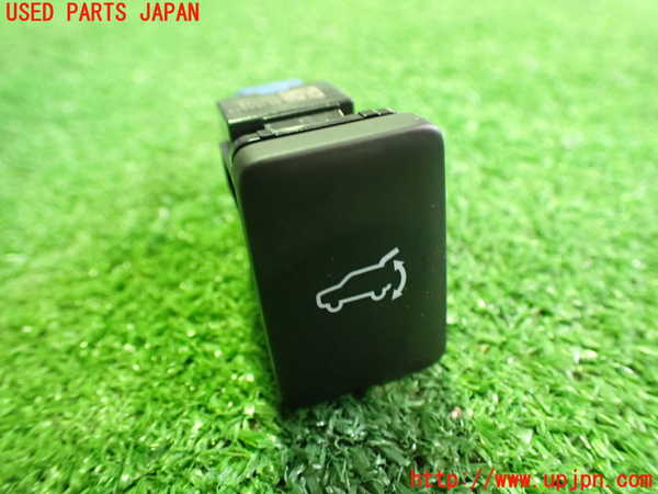 2UPJ-23556310]アウトランダーPHEV(GG3W)スイッチ5 (パワーリアゲート) 中古_m0001.jpg