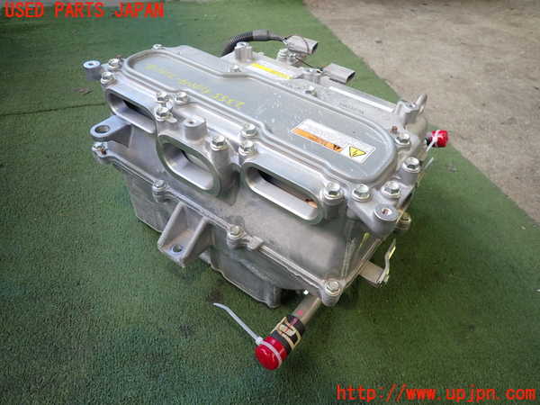 2UPJ-23556916]アウトランダーPHEV(GG3W)インバーターコンバーター 中古_m0004.jpg