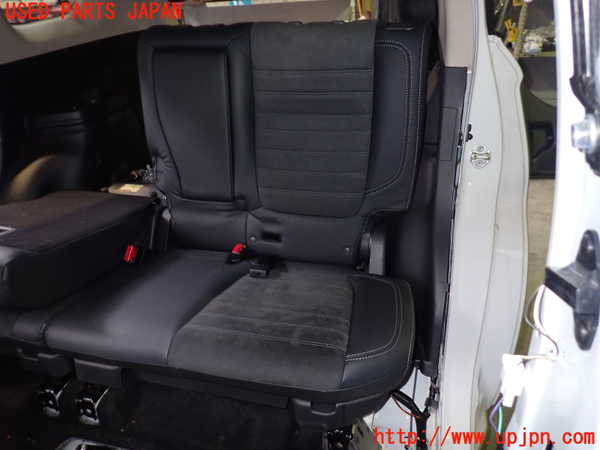2UPJ-23557175]アウトランダーPHEV(GG3W)左2列目シート 中古_m0001.jpg
