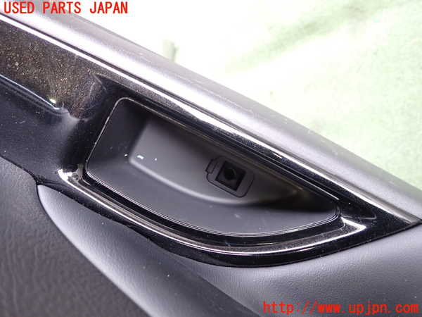 2UPJ-23551324]アウトランダーPHEV(GG3W)左後ドア内張り 中古_m0003.jpg