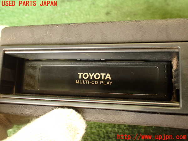 2UPJ-23566505]センチュリー(GZG50)CDチェンジャー 中古_m0002.jpg