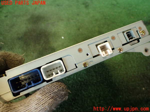 2UPJ-23566660]センチュリー(GZG50)TVチューナー 中古_m0003.jpg