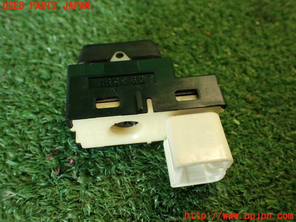 2UPJ-23566312]センチュリー(GZG50)スイッチ7 (助手席スライド) 中古_m0003.jpg