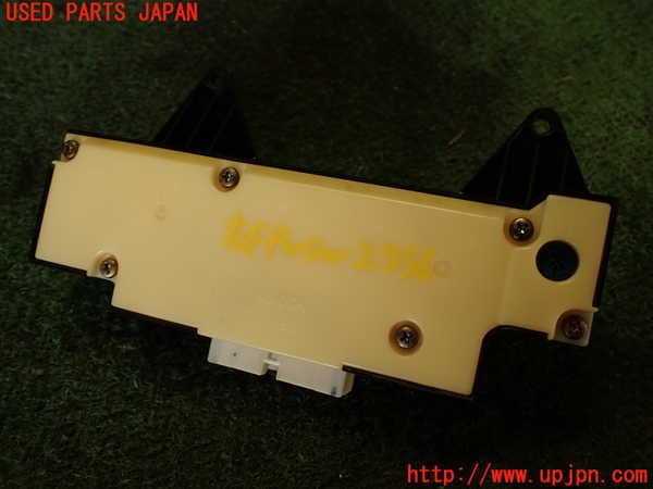 2UPJ-23566240]センチュリー(GZG50)右前パワーウィンドウスイッチ 中古_m0003.jpg