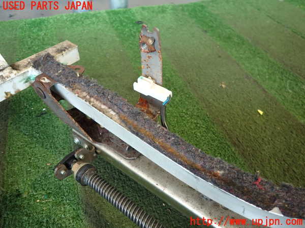 2UPJ-23567496]センチュリー(GZG50)シートレール①1 中古_m0003.jpg