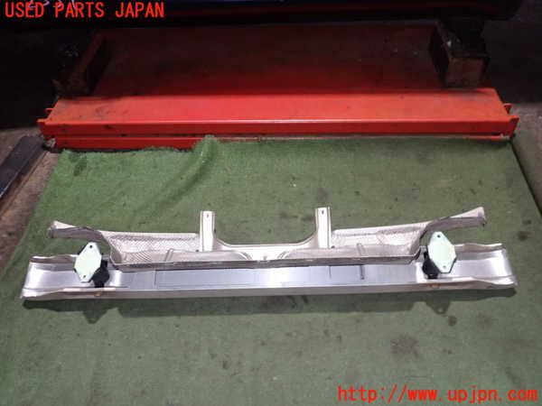 2UPJ-23571614]ポルシェ・ケイマンS(98721)リアバンパーホースメント 中古_m0004.jpg