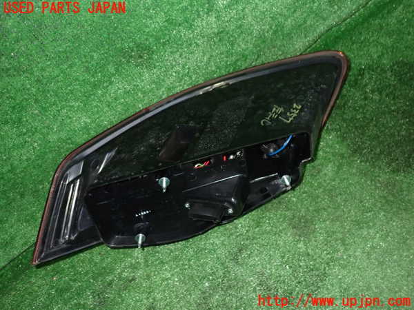 2UPJ-23571536]ポルシェ・ケイマンS(98721)左テールランプ 中古_m0003.jpg