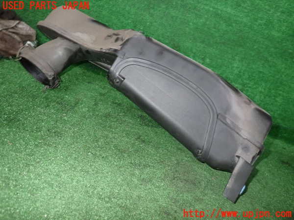 2UPJ-23572560]ポルシェ・ケイマンS(98721)エアクリーナーボックス 中古_m0001.jpg