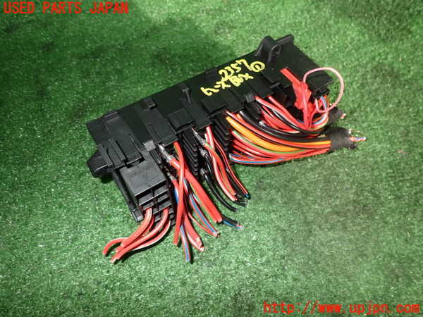 2UPJ-23576741]ポルシェ・ケイマンS(98721)ヒューズボックス1 中古_m0002.jpg