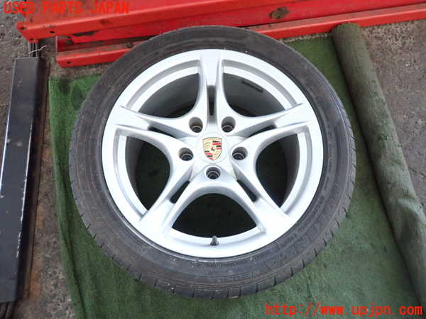 2UPJ-23579042]ポルシェ・ケイマンS(98721)タイヤ　ホイール　1本② 265/40ZR18 中古_m0001.jpg