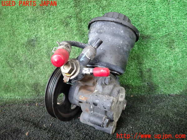 5UPJ-23584250]ハイラックスサーフ(RZN185W)パワステポンプ 中古_m0002.jpg