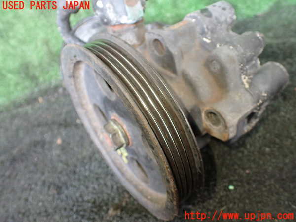 5UPJ-23584250]ハイラックスサーフ(RZN185W)パワステポンプ 中古_m0003.jpg