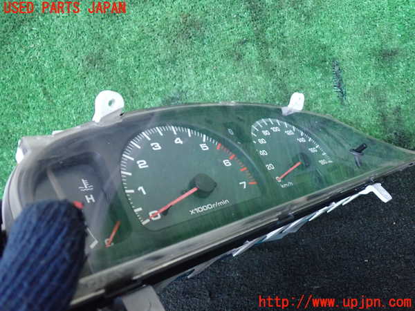 1UPJ-23586170]ハイラックスサーフ(RZN185W)スピードメーター 中古_m0002.jpg