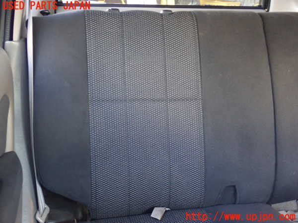 5UPJ-23587145]ハイラックスサーフ(RZN185W)右2列目シート 中古_m0002.jpg