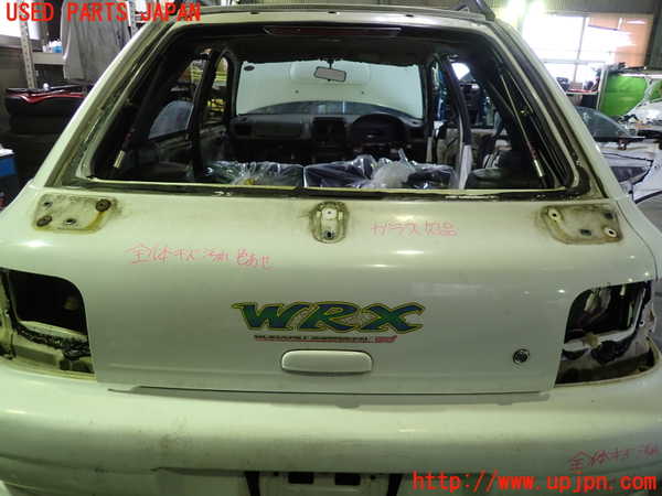 5UPJ-23591566]インプレッサワゴン WRX-STi(GF8)バックドア リアゲート ハッチ 中古_m0001.jpg