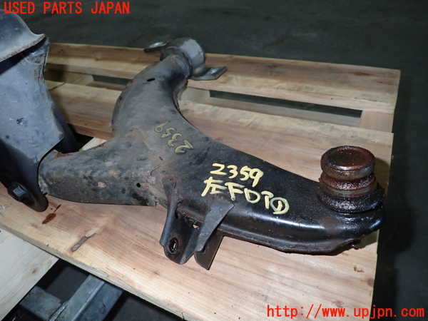 1UPJ-23595186]インプレッサワゴン WRX-STi(GF8)左フロントロアアーム1 中古_m0001.jpg