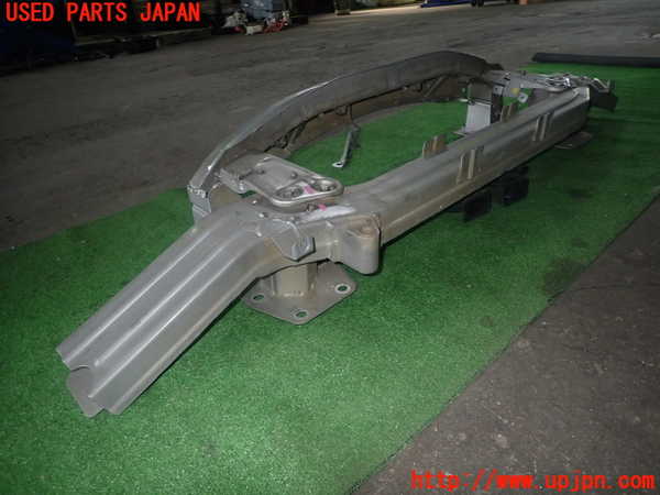 1UPJ-23611014]マセラティ・クアトロポルテ(MQP)フロントバンパーホースメント 中古_m0002.jpg