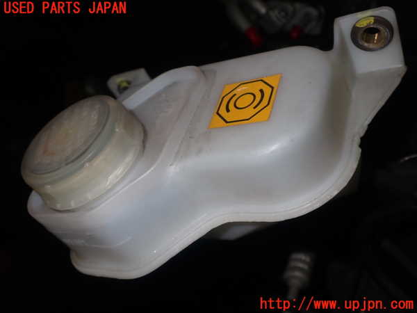 1UPJ-23614050]マセラティ・クアトロポルテ(MQP)ブレーキマスターシリンダー 中古_m0003.jpg