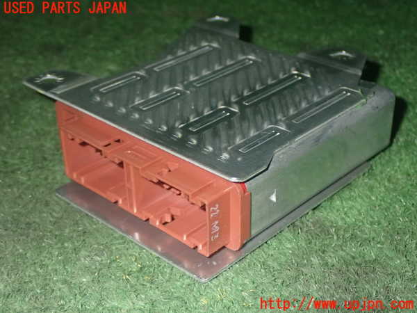 1UPJ-23616145]マセラティ・クアトロポルテ(MQP)エアバッグコンピューター 中古_m0003.jpg