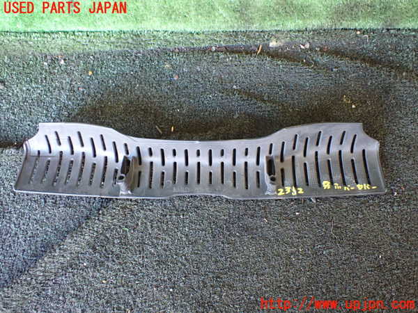 1UPJ-23622160]ベントレー・コンチネンタル・フライング・スパー(BSBEB)エンジンアッパーカバー 中古_m0002.jpg