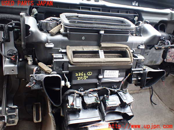 1UPJ-23626081]ベントレー・コンチネンタル・フライング・スパー(BSBEB)エバポレーター1 中古_m0001.jpg