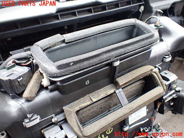 1UPJ-23626081]ベントレー・コンチネンタル・フライング・スパー(BSBEB)エバポレーター1 中古_m0002.jpg